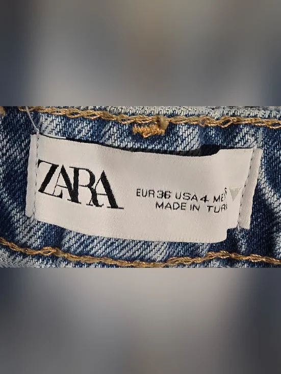 Zara Distressed Straight Leg Jeans Size 4 - Picture 6 of 8